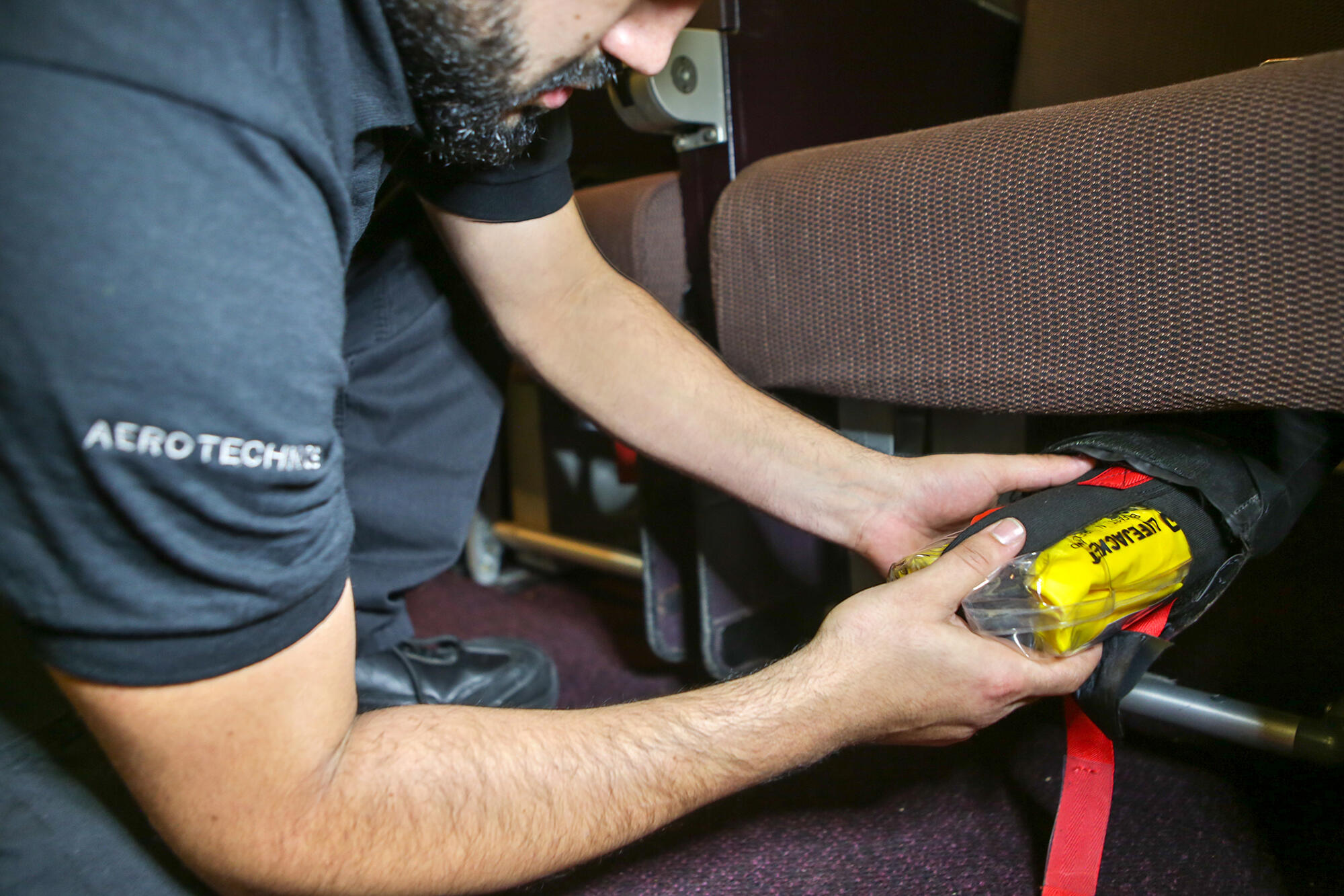 LVS100 Life Vest Pouch