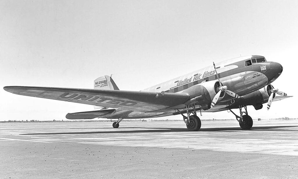 commercial transport aircraft