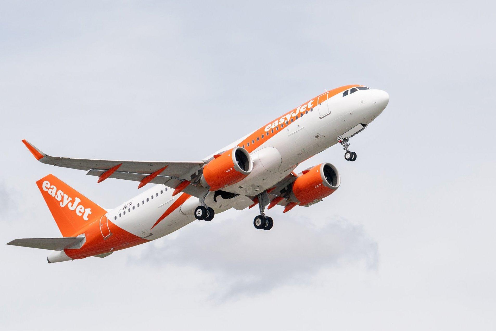 easyJet