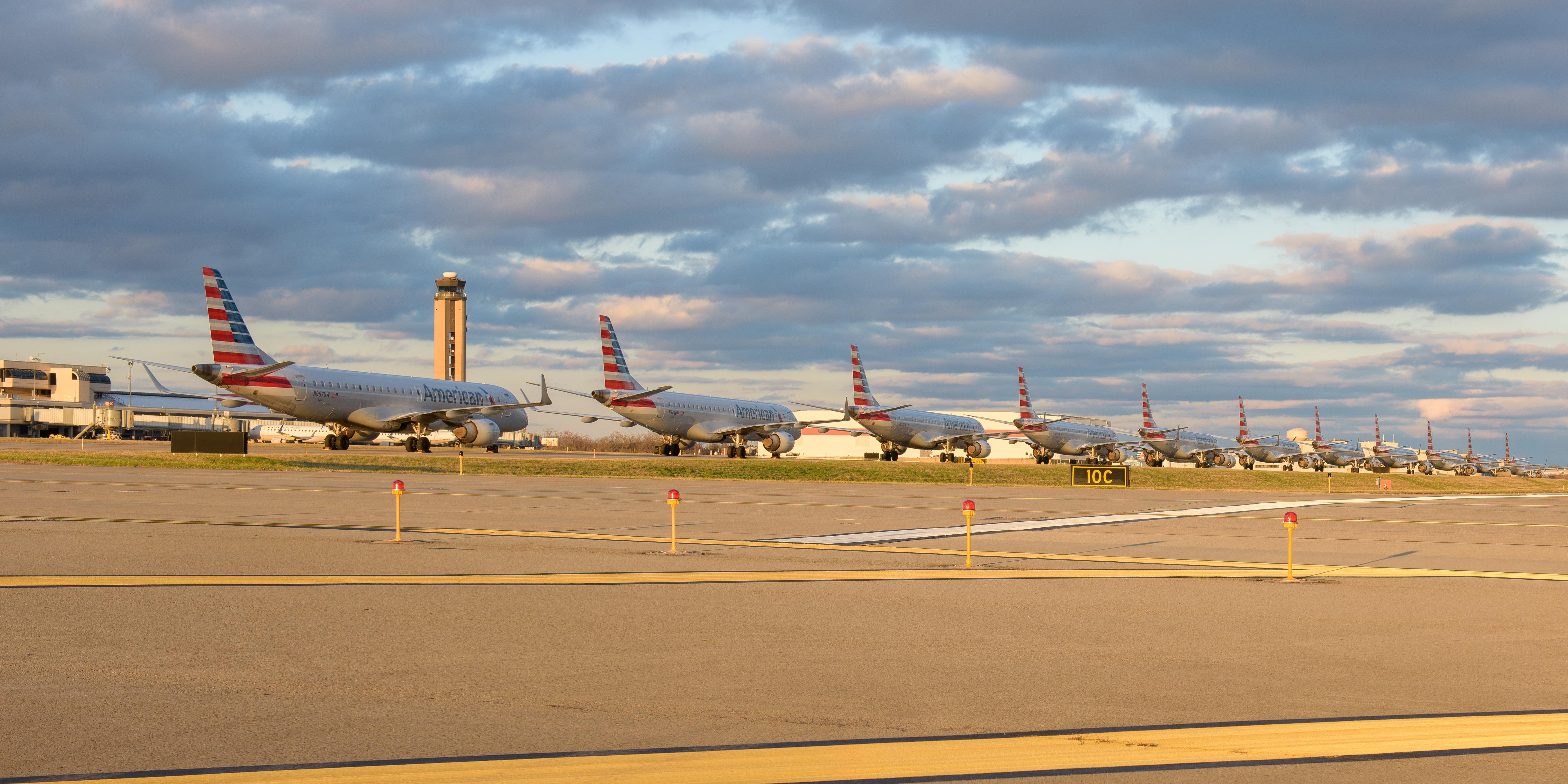 American Airlines grounded aircraft at PIT.