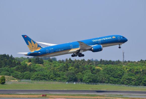 Vietnam Airlines