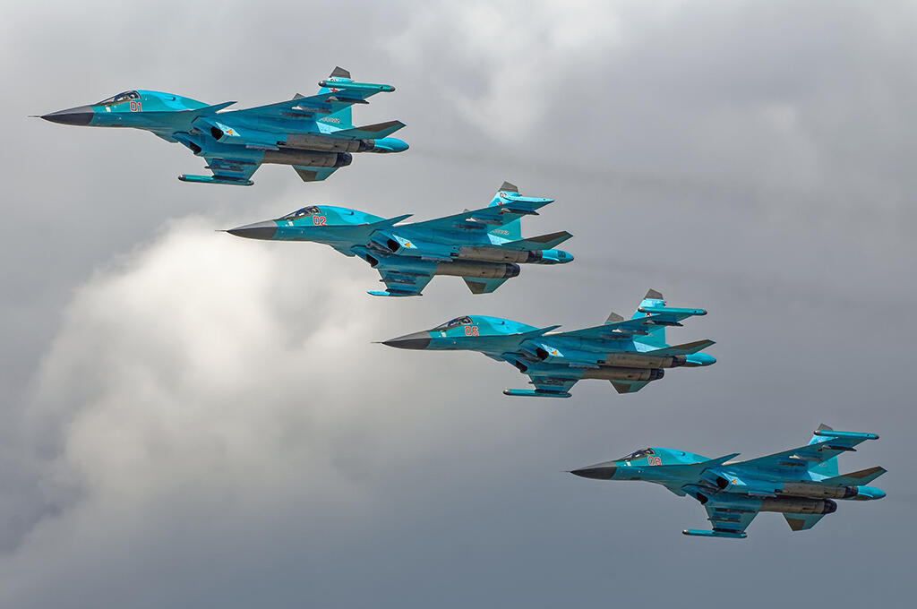 Sukhoi Su-34 Fullback in flight
