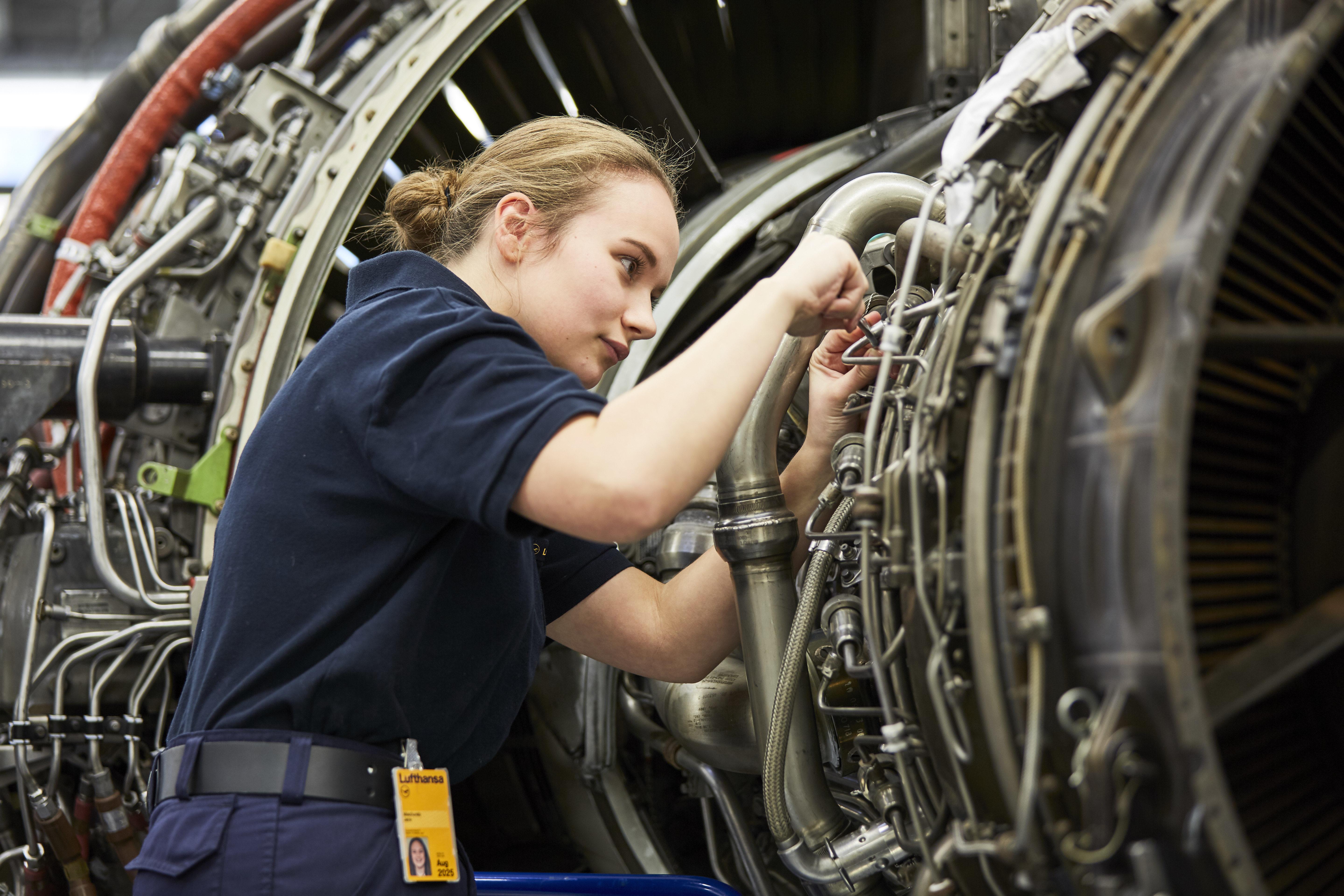 Lufthansa Technik apprentice