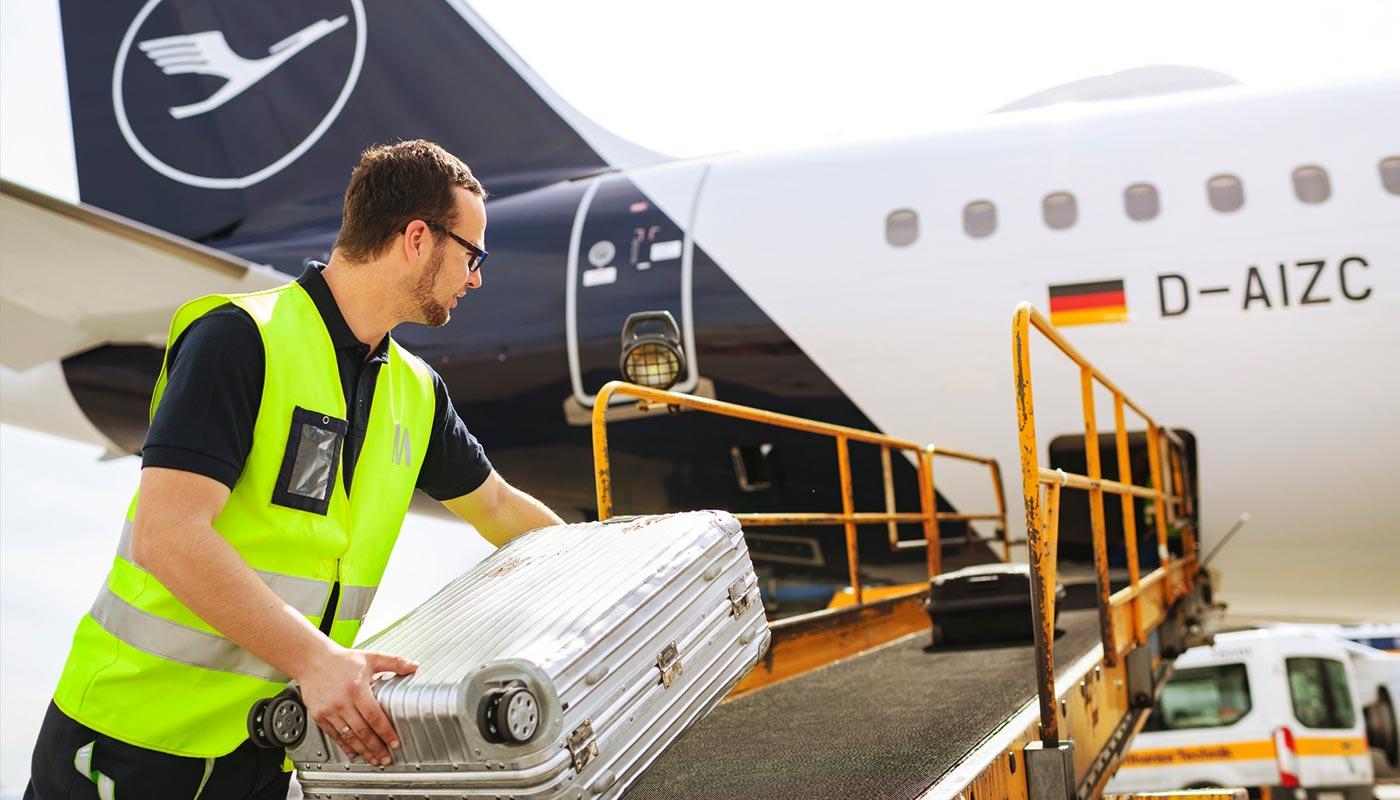 loading onto Lufthansa plane at Munich Airport
