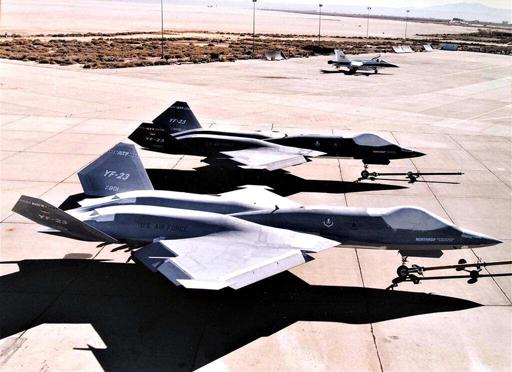 Northrop YF-23