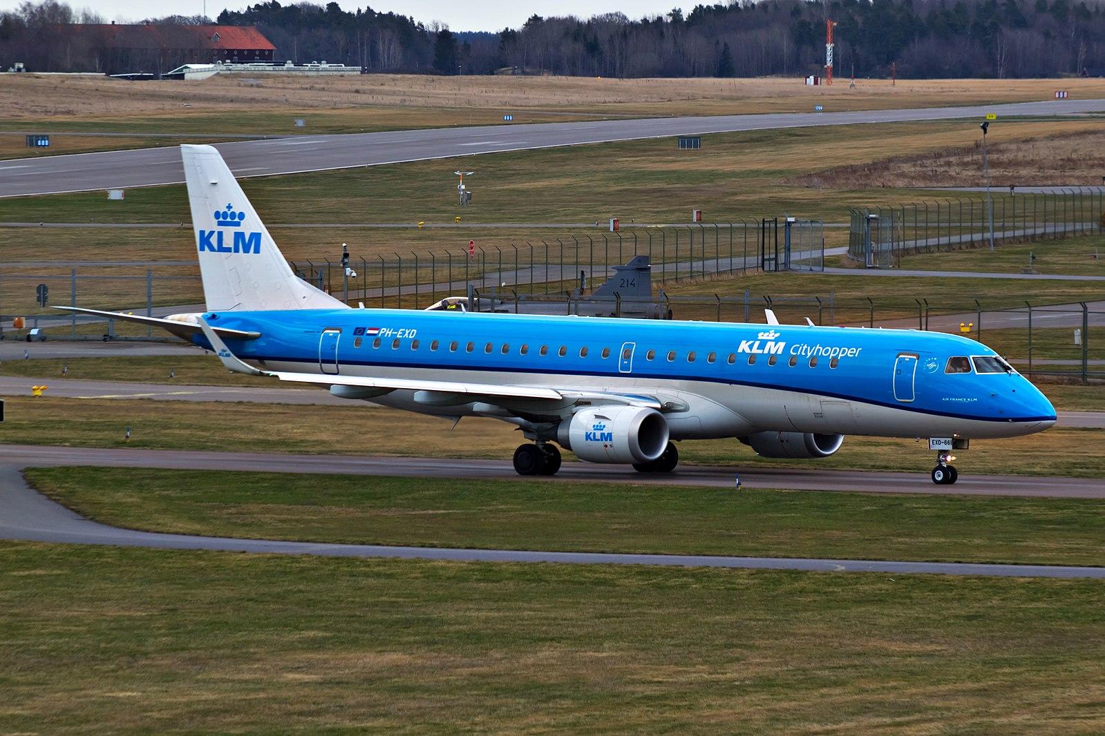 KLM Cityhopper Embraer 190