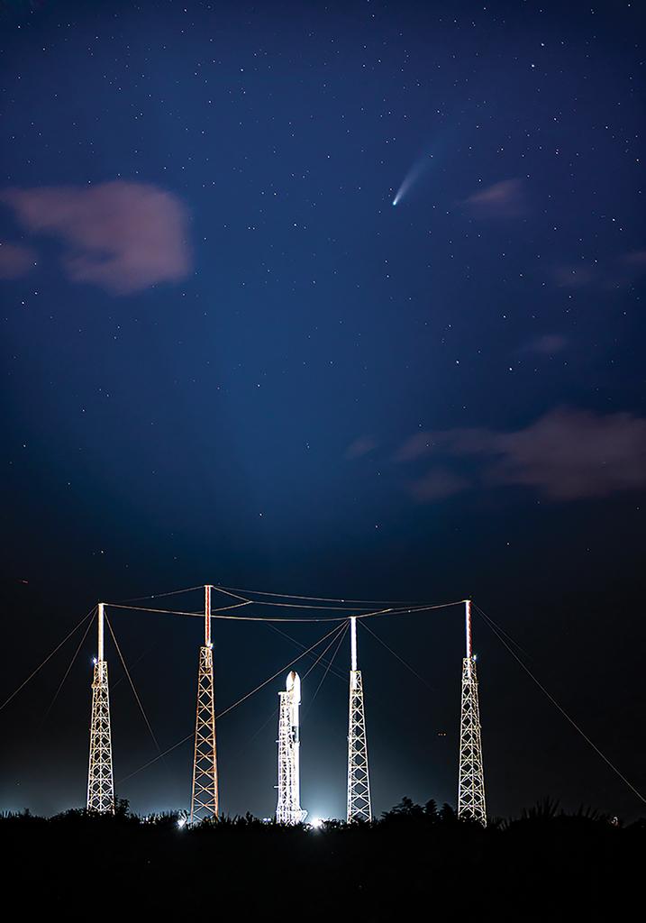 Comet NeoWise over Falcon 9