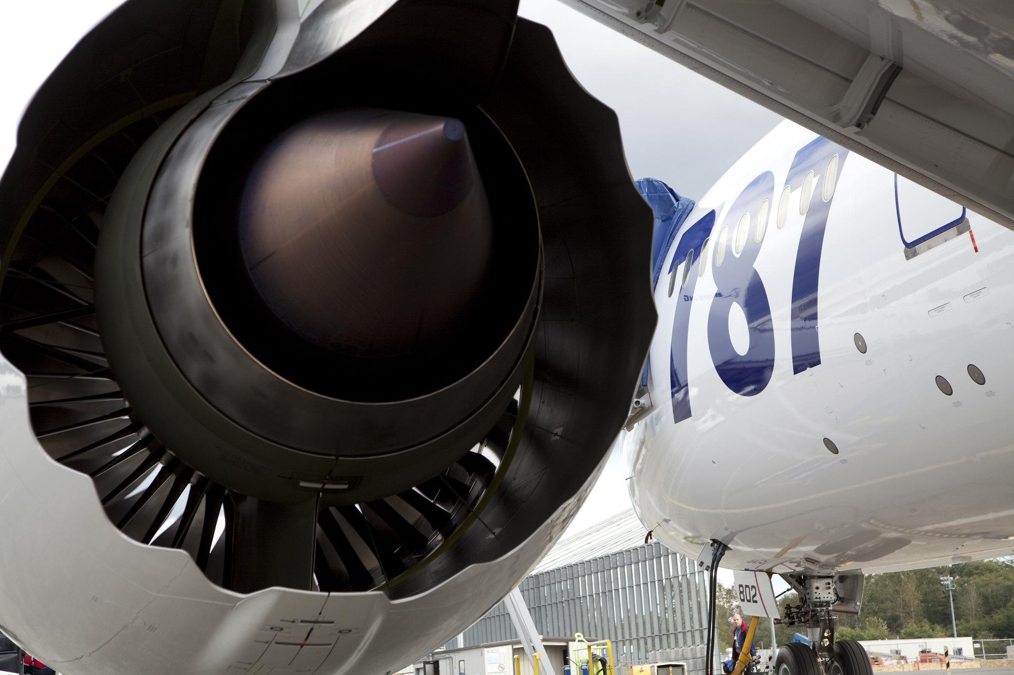 Rolls Trent 1000 on 787