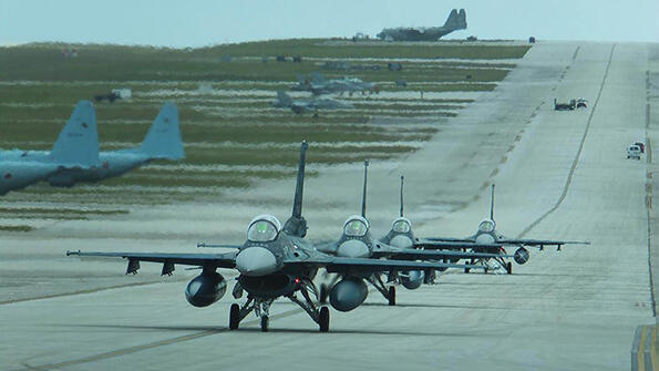 MHI F-2 strike fighter aircraft