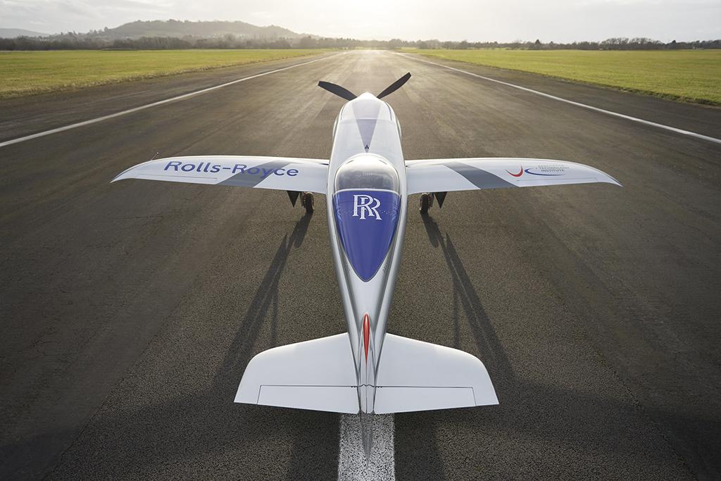 Rolls-Royce battery-powered ACCEL electric aircraft
