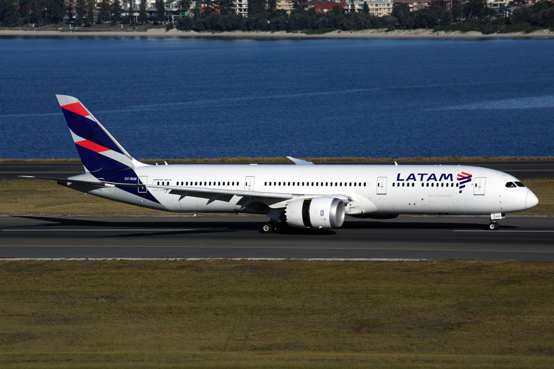 LATAM Boeing 787-9