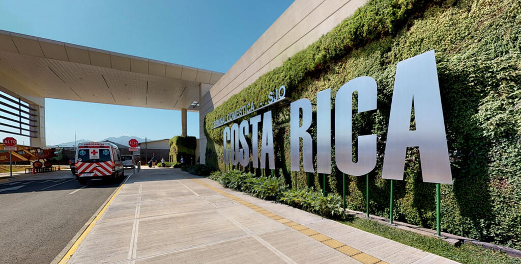 GAT-SJO San José airport’s terminal