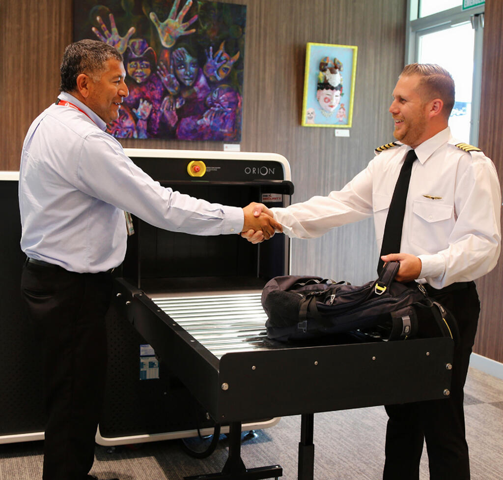 greeting by Luis Meza, operations supervisor, Universal Aviation Costa Rica