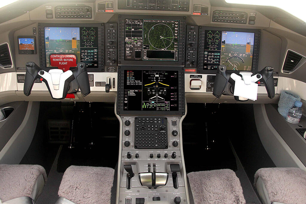 Pilatus PC-24 cockpit