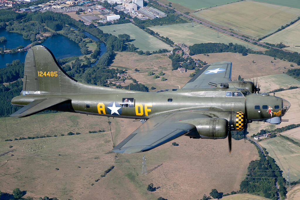 Sally B B-17 Flying Fortress