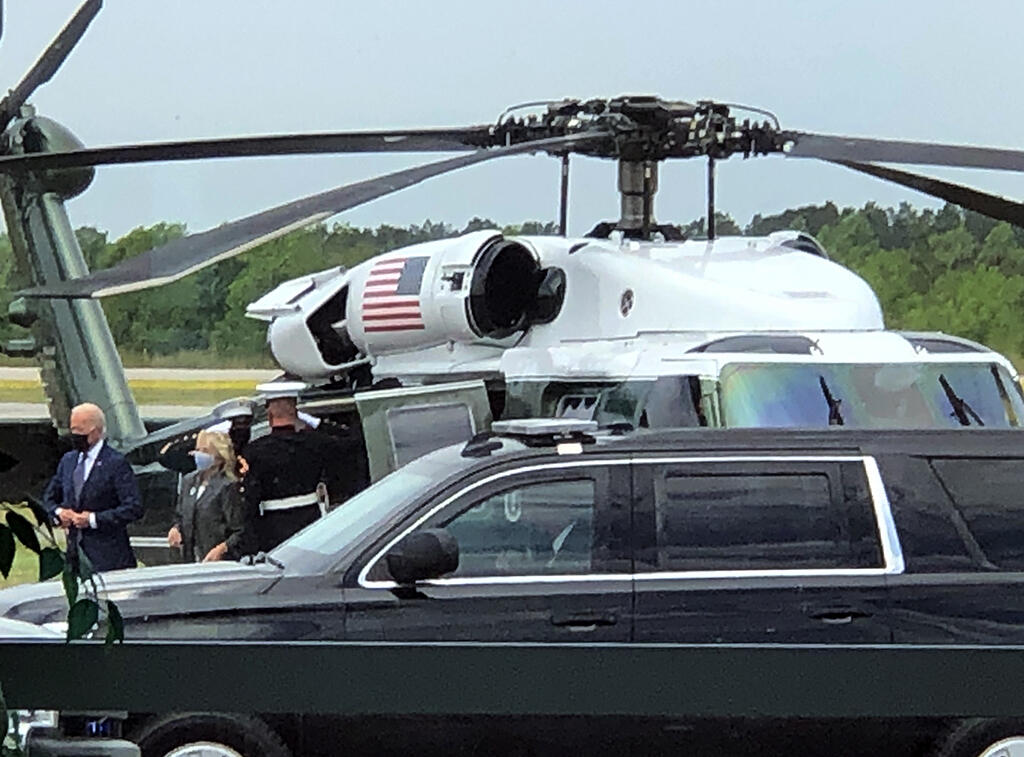 President Biden visits Virginia’s Hampton Roads Executive Airport