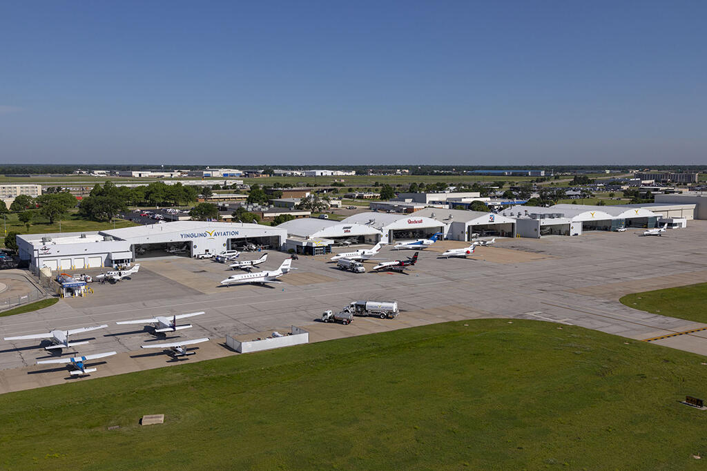 Yingling Aviation's FBO at Dwight D. Eisenhower National Airport