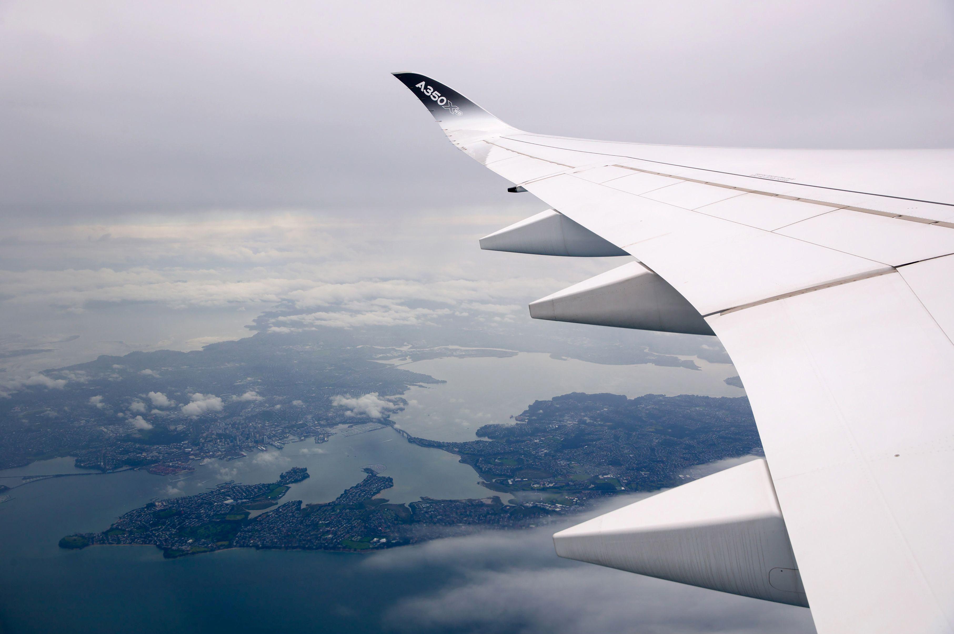 A350 wing in flight
