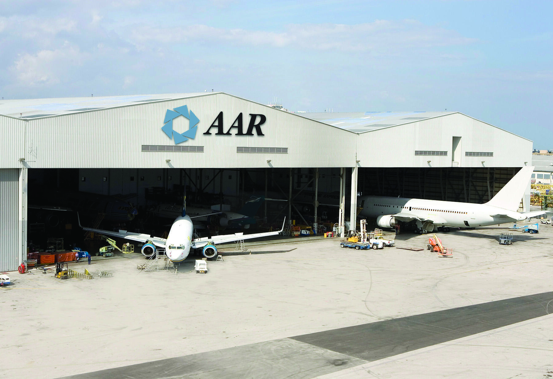 AAR aircraft services