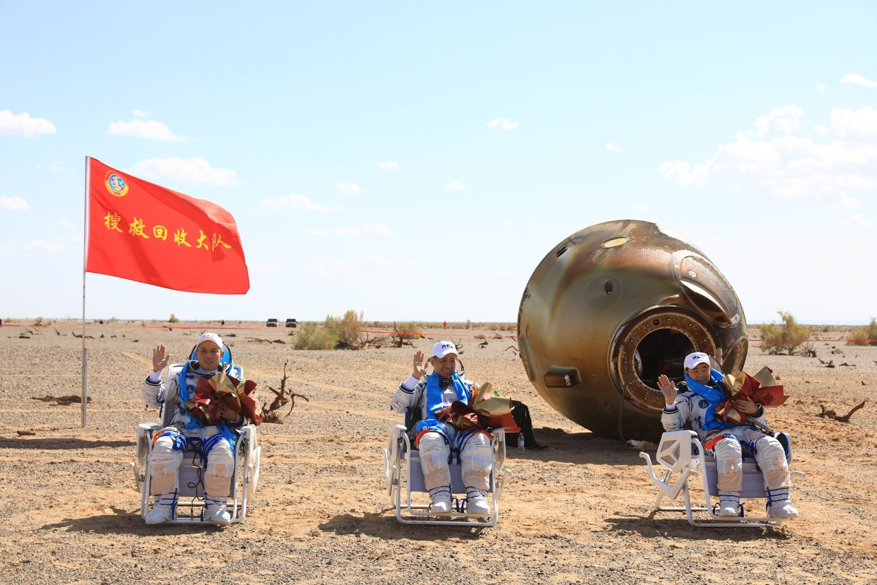 Shenzhou-12 reentry module