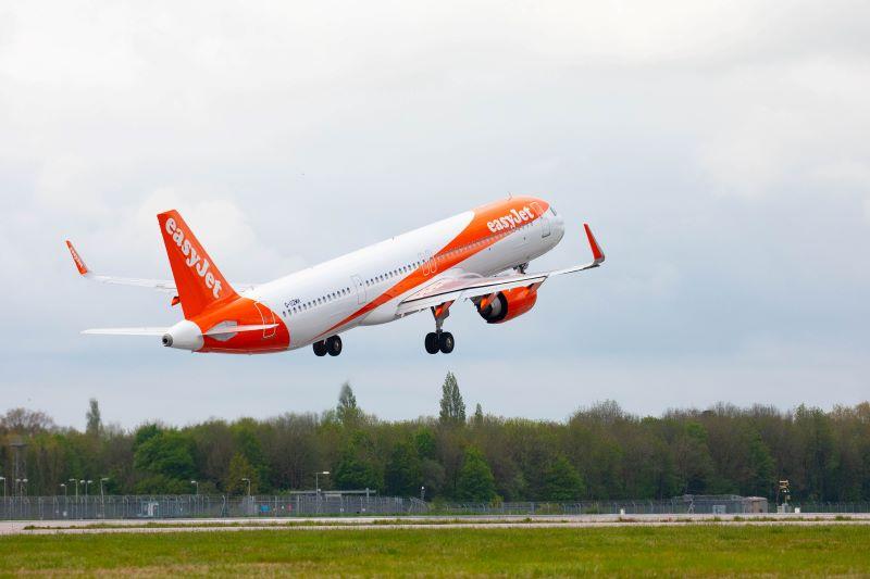 easyJet