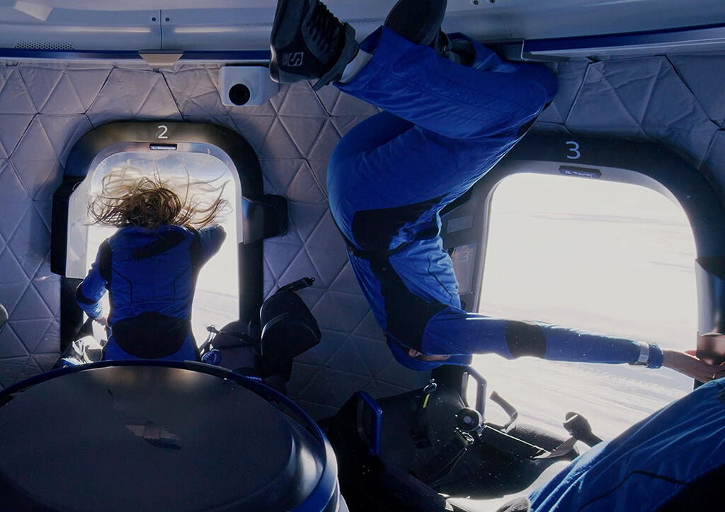 Blue Origin suborbital flight on New Shepared launch vehicle