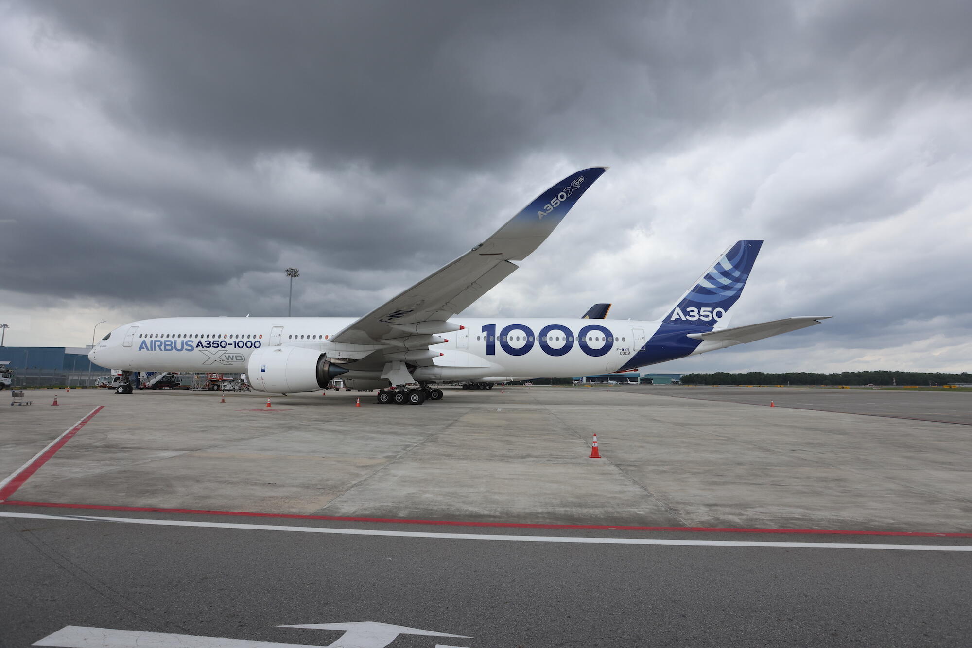 A350