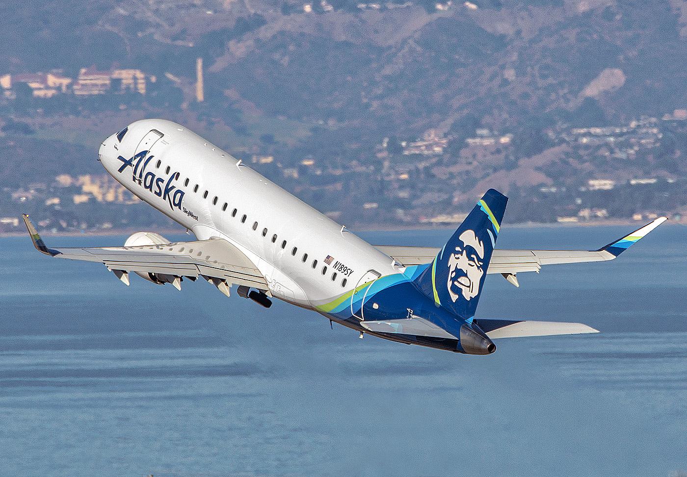 Alaska Airlines E175