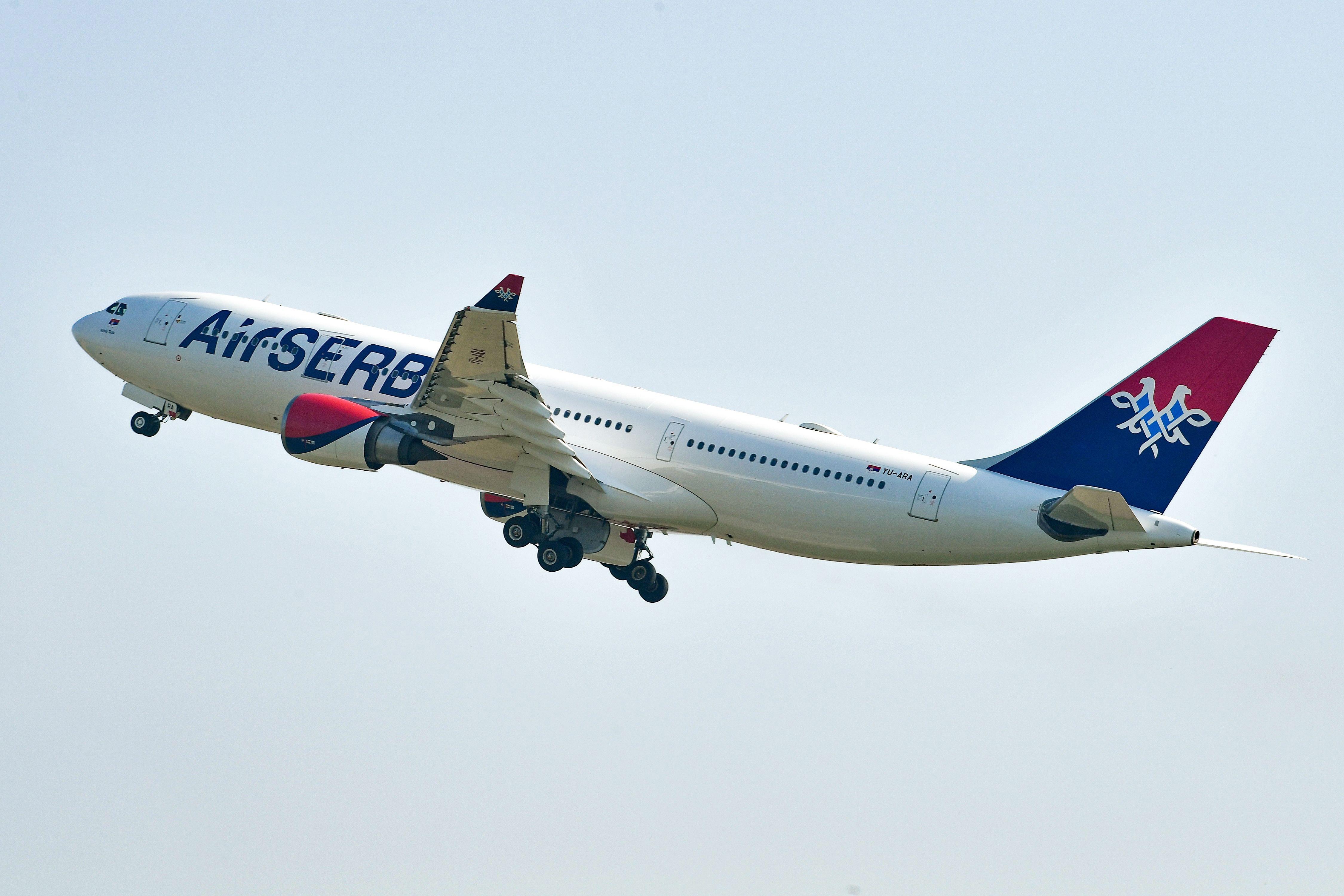 Air Serbia A330