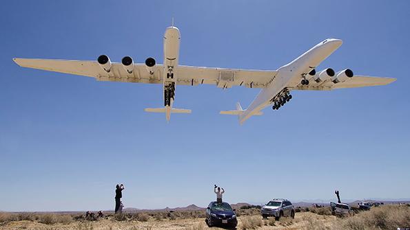 Stratolaunch Roc heavylift aircraft