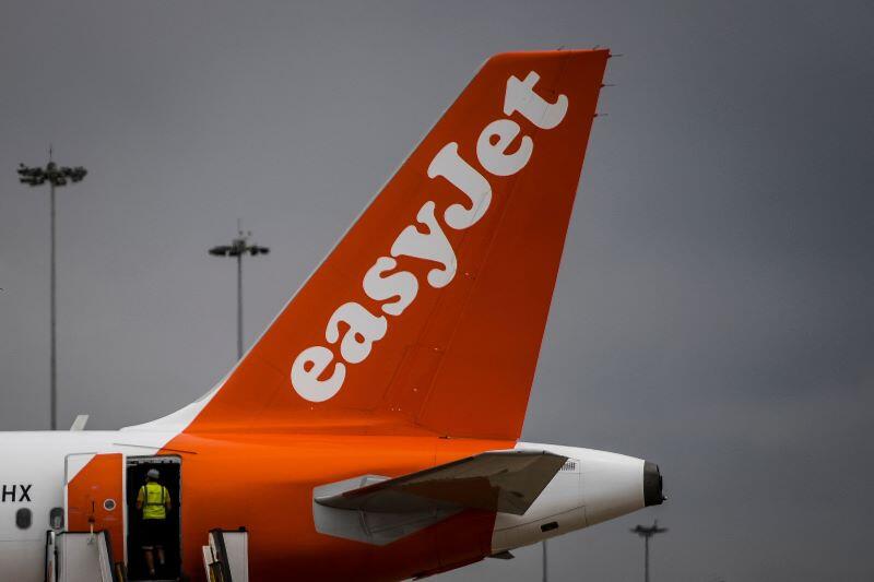 easyJet