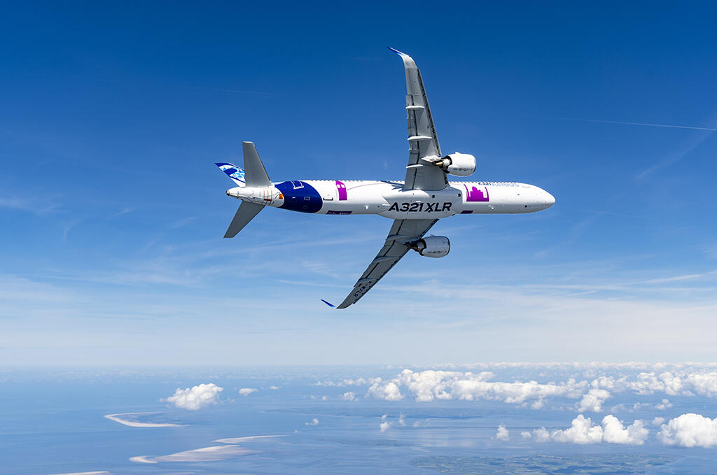 Airbus A321XLR test aircraft in flight