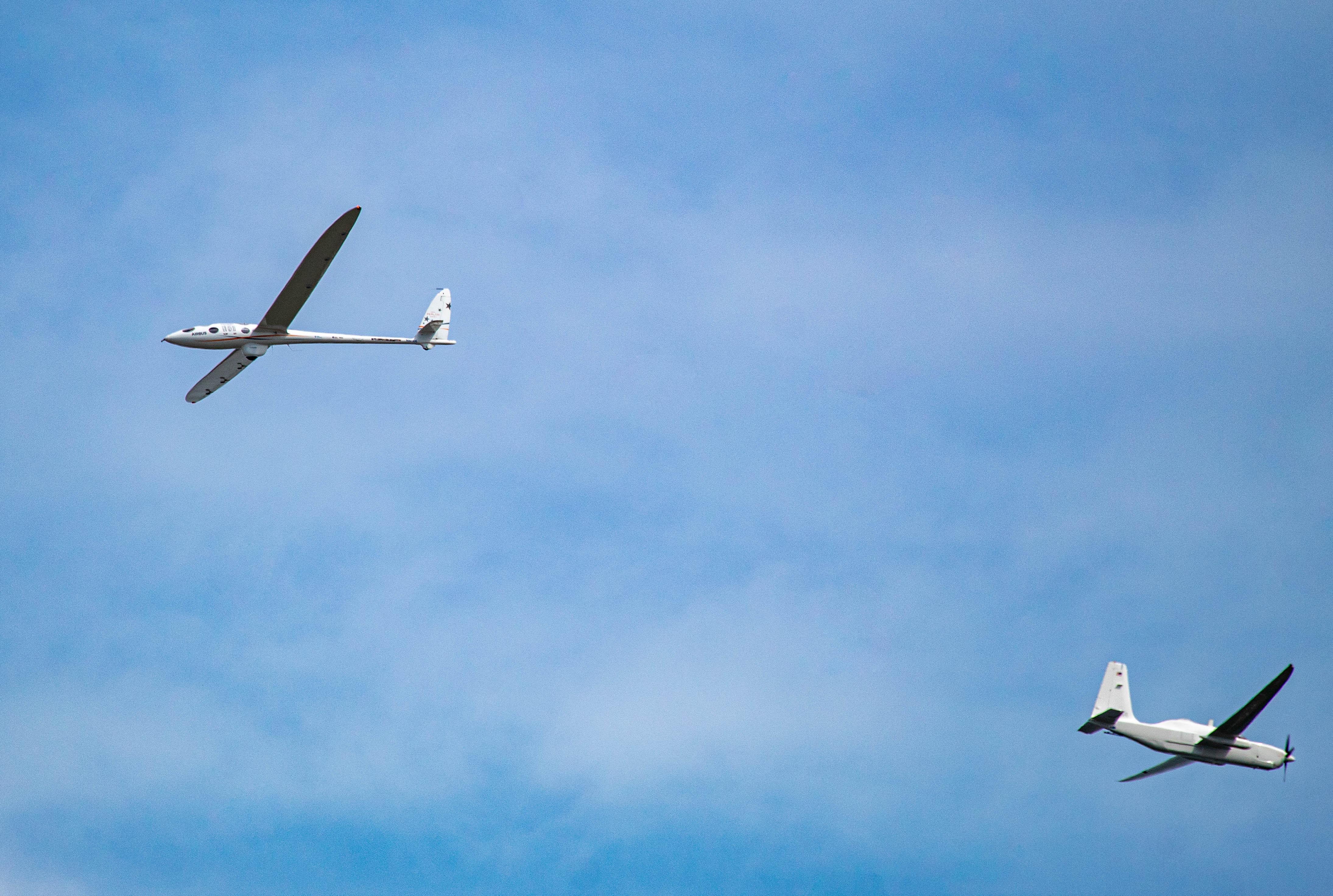 Perlan and G520 Egrett