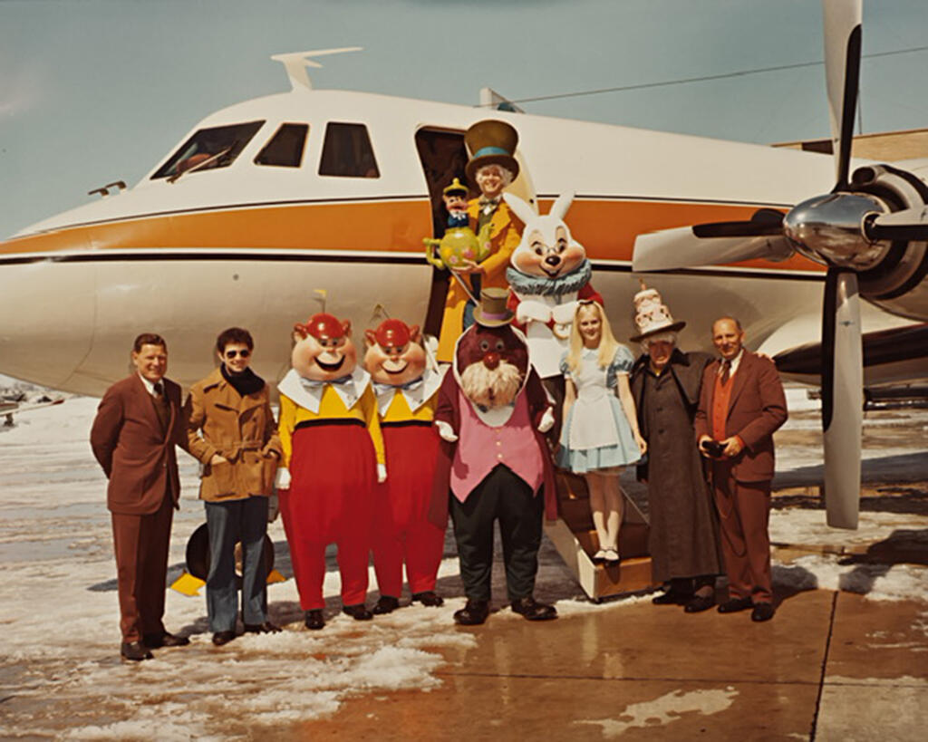 Kelvin Bailey, Alice in Wonderland group and Chuck Malone