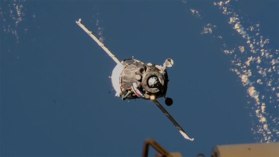 Soyuz nears ISS