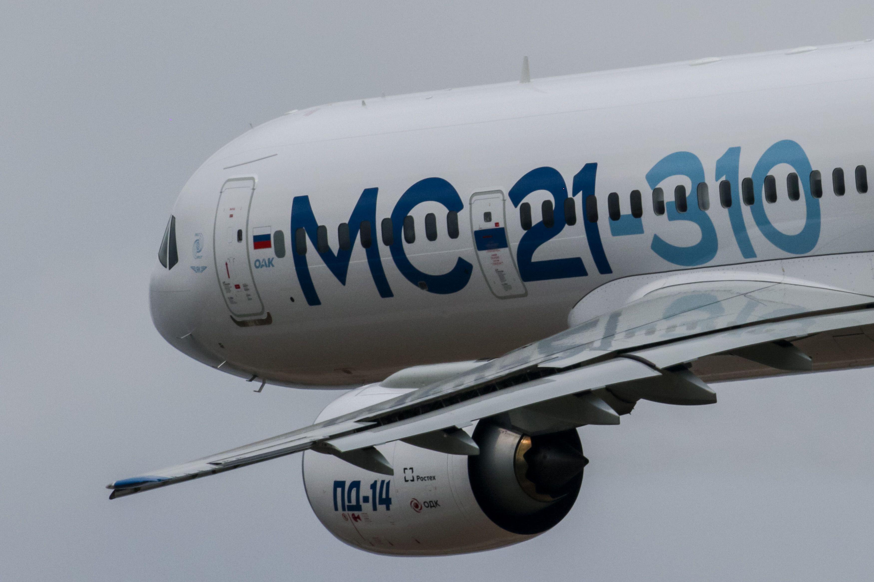 MC-21-310