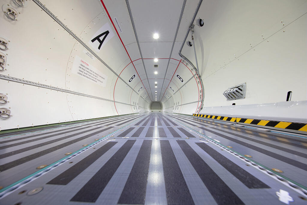 ATR 72-600 freighter interior
