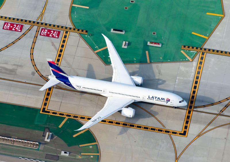 LATAM airlines 787 Dreamliner