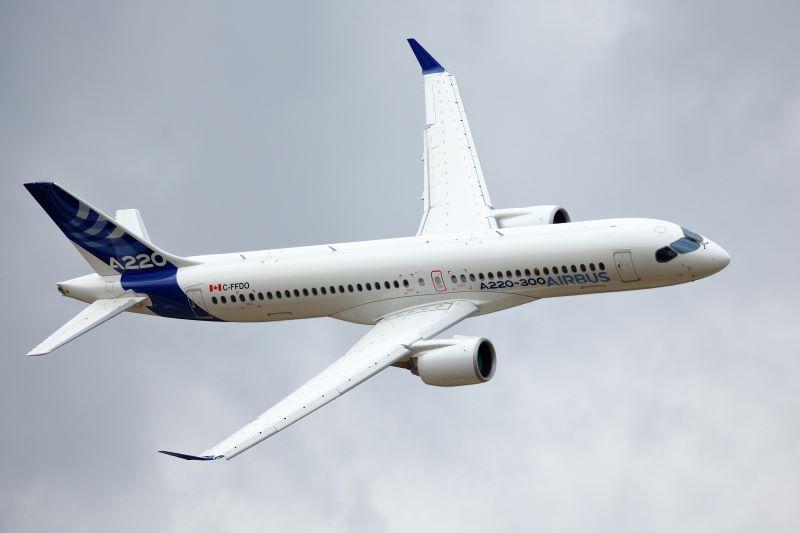 Airbus A220