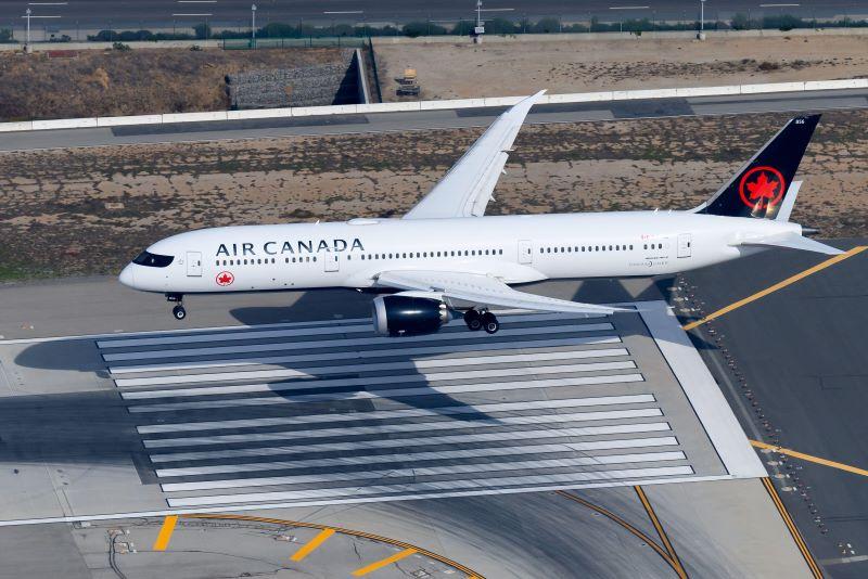 Air Canada 787 Dreamliner