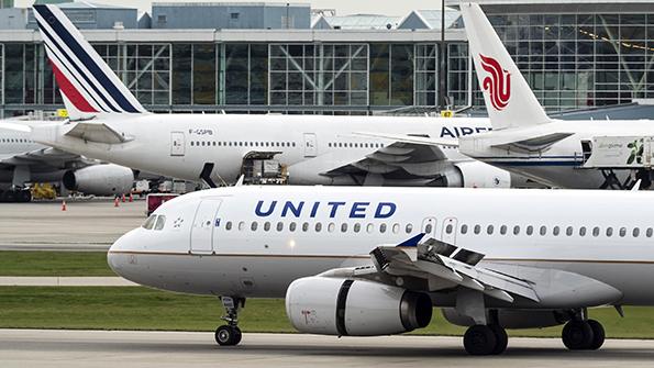United and Air France aircraft
