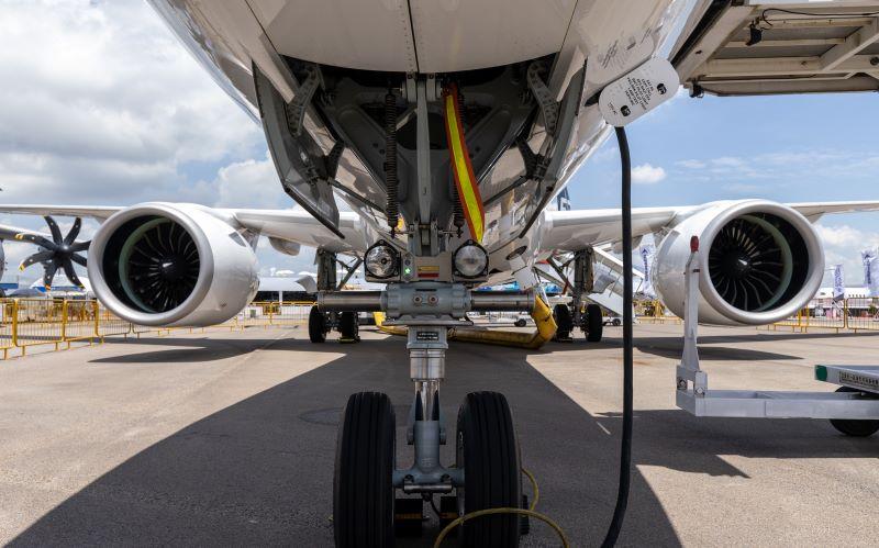 Korean Air A220-300 landing gear