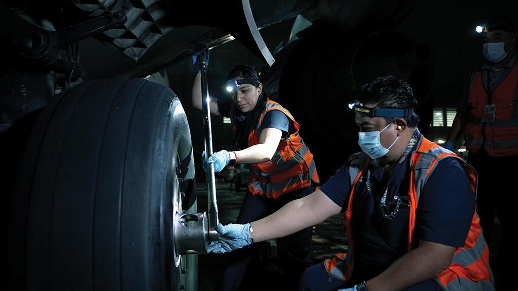 aircraft technicians