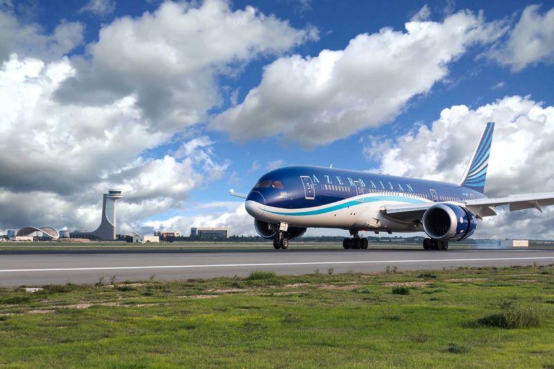 Azerbaijan Airlines Boeing 787-8