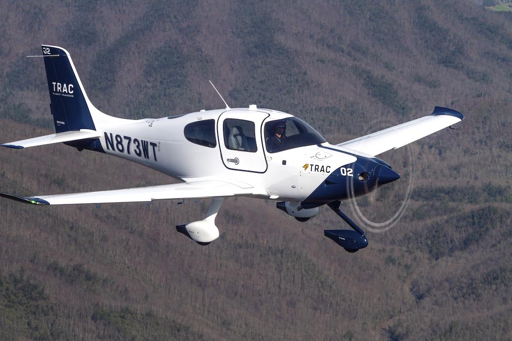 Cirrus TRAC SR