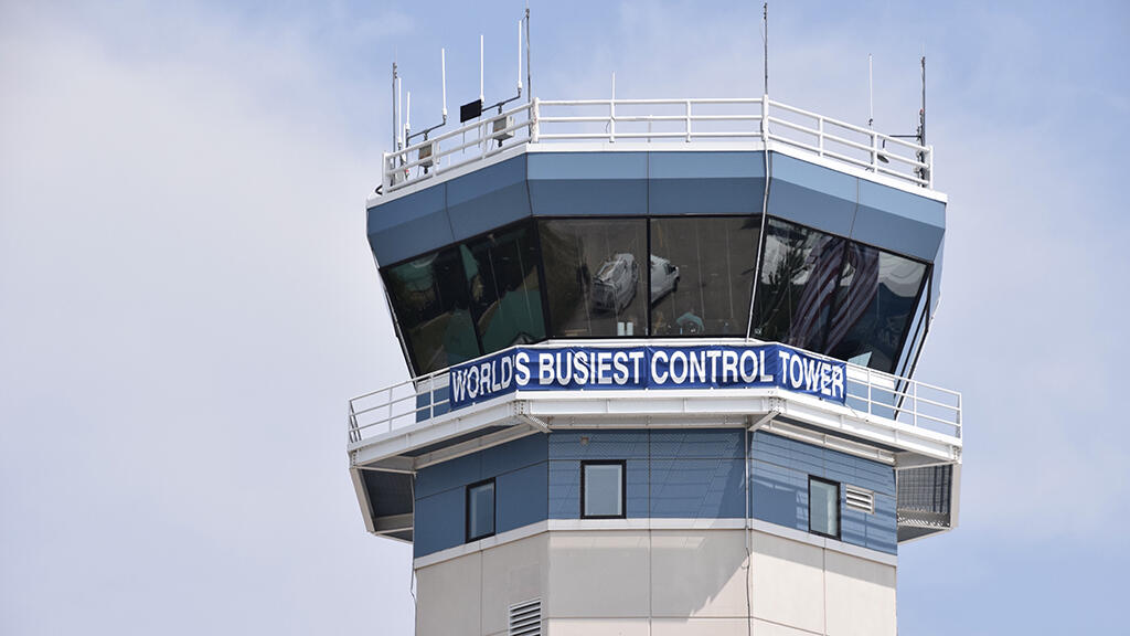 Wittman Regional Airport tower
