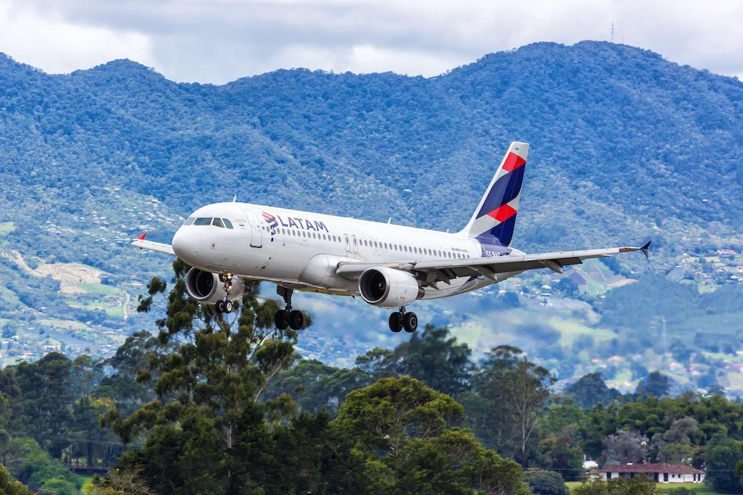 LATAM Airlines Colombia Airbus A320