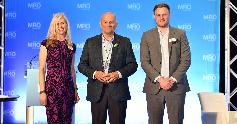 Mick Adams (center) with Aviation Week's Lee Ann Shay (left) and James Pozzi (right)